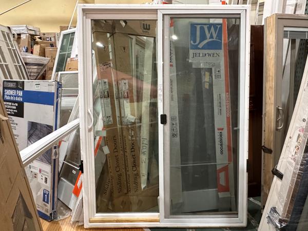 CCIN146 - 60X80 SLIDING PATIO DOOR RIGHT HAND